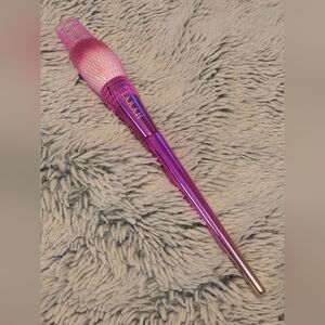 Farah Pink Makeup Brush